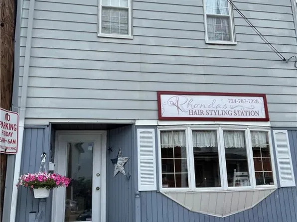 908 W Main St, Mount Pleasant, PA 15666