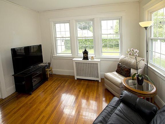 Immaculately Maintained and Sun-filled Colonial