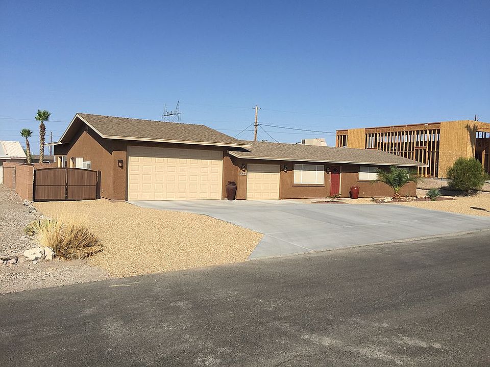 1st image of 681 Aquamarine Dr