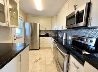 20400 W Country Club Dr APT 502, Aventura, FL 33180