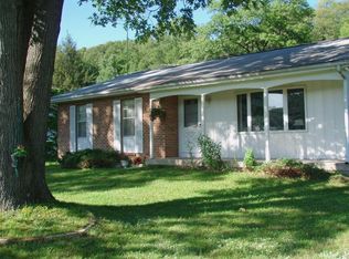 23 Star Lite Hill Rd, Columbia, NJ 07832