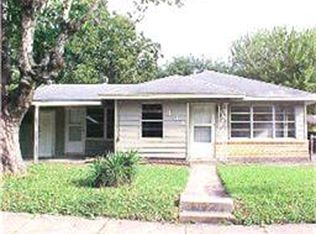 305 Fresa Rd, Pasadena, TX 77502