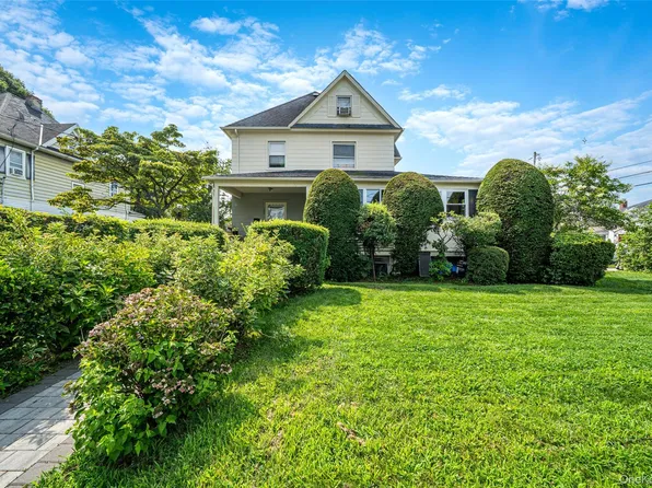 107 Whaley Street, Freeport, NY 11520