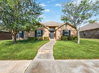 8302 Vail Dr, Amarillo, TX 79118