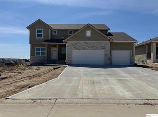 21433 Y St, Elkhorn, NE 68022
