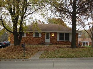 2421 N Leonard Rd, Saint Joseph, MO 64506