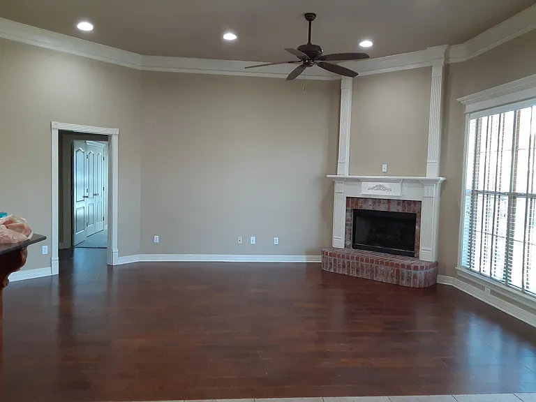 420 Half Moon Ln — Photo 5