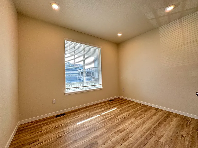 4455 Trader St — Photo 18