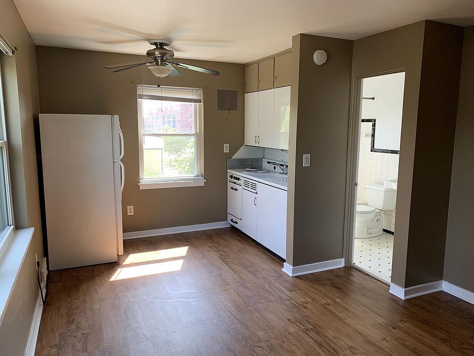 1st image of 124 W South St APT 5