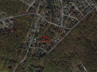 Valley Cir, Edgewater, MD 21037