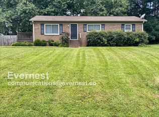 323 Ridge Dr, Mount Holly, NC 28120