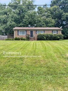 323 Ridge Dr, Mount Holly, NC, 28120