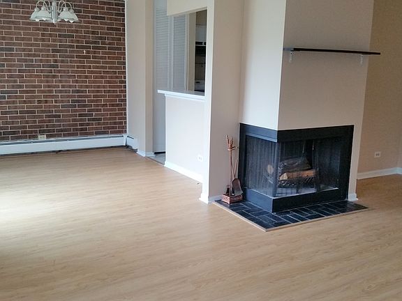 5th image of 200 Bayside Dr Unit 6