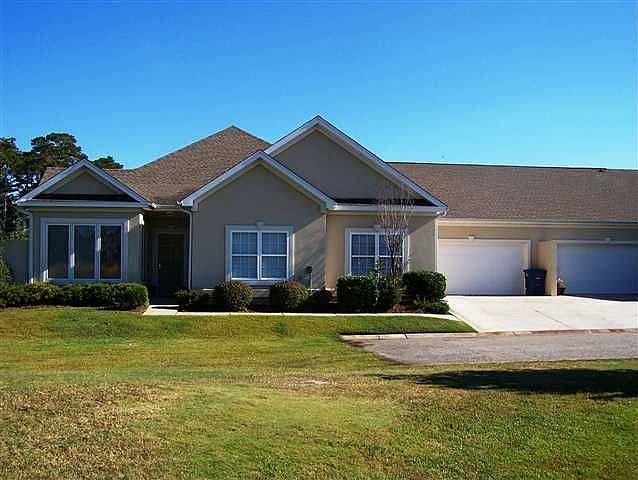1st image of 1482 Saint Thomas Cir #I-4