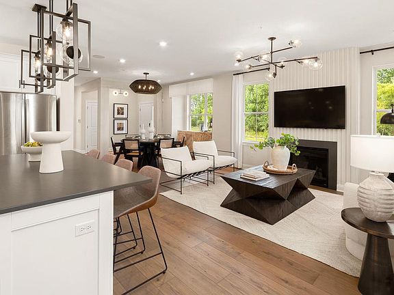 4th image of 48 Baldwin Way