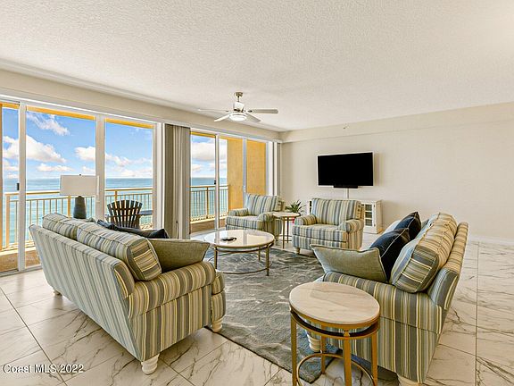 5th image of 1045 Highway A1a APT 902