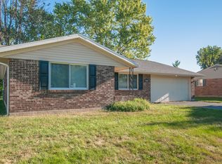 5249 Longford Rd, Dayton, OH 45424