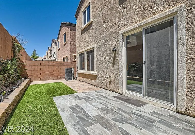 9479 Van Halen Ln — Photo 27