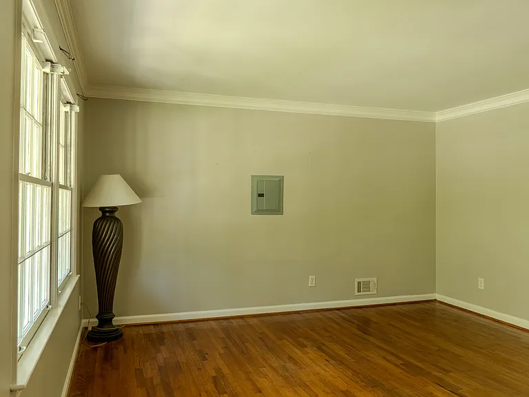 1616 Drayton Woods Dr — Photo 15