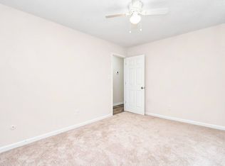 2800 Squire Ct, Chesapeake, VA 23323