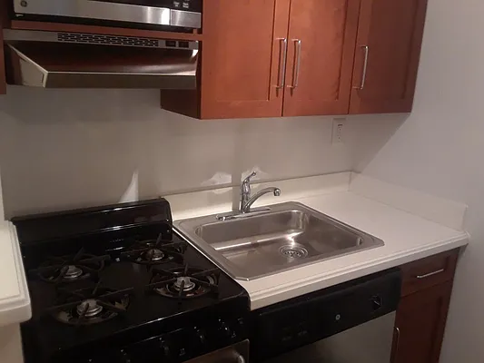 Rented by Metropolitan Property Group | media 4