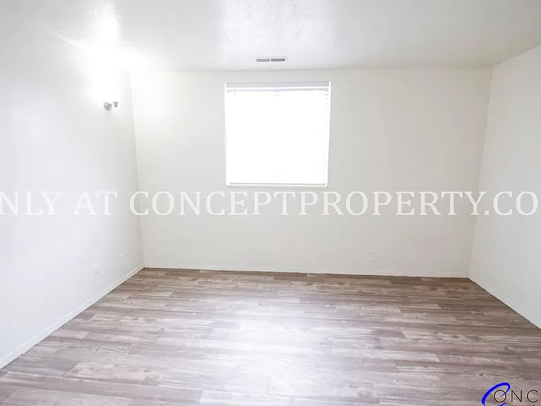 Foothill Terrace — Photo 112