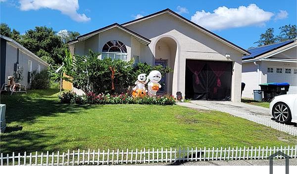 1st image of 7214 Edgewater Shores Ct