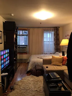 Rented by Ready Group | media 8