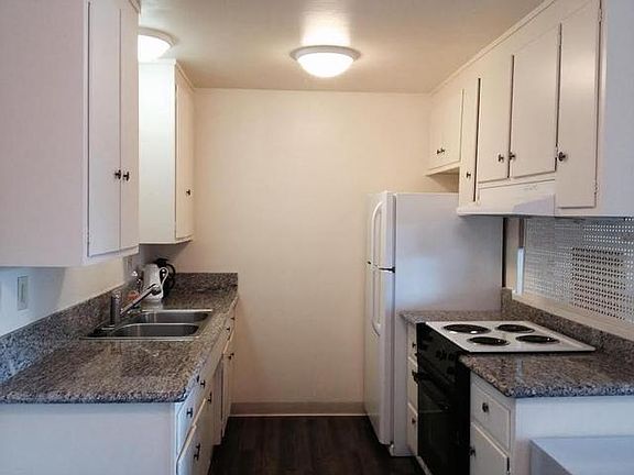 2nd image of 2600 Bravado Dr APT 5