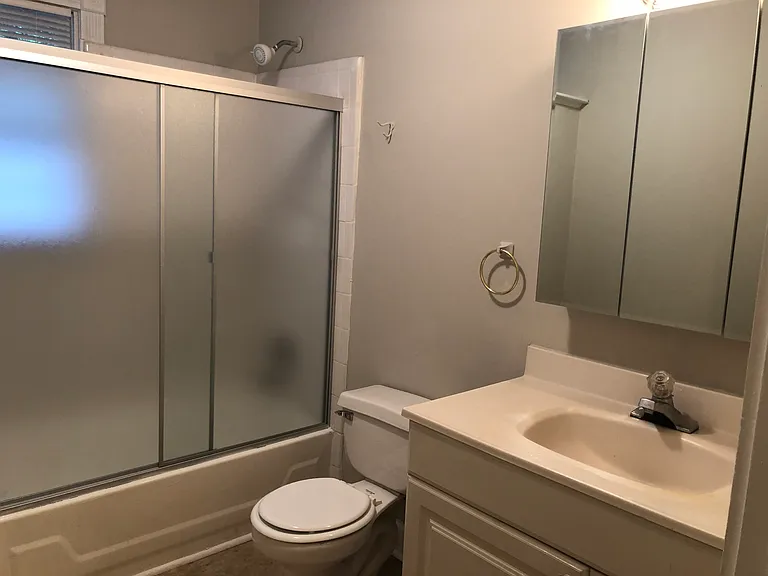1815 Old Canton Rd — Photo 37