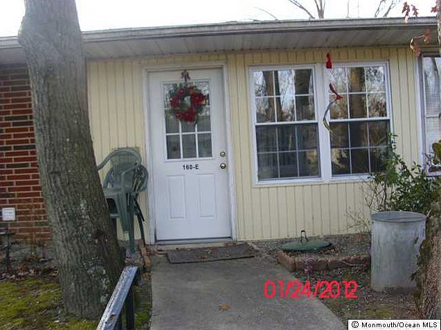 1st image of 160 Gramercy Court #E