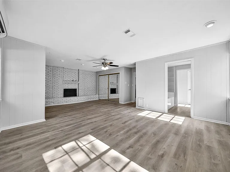 13426 Balcrest Dr — Photo 12