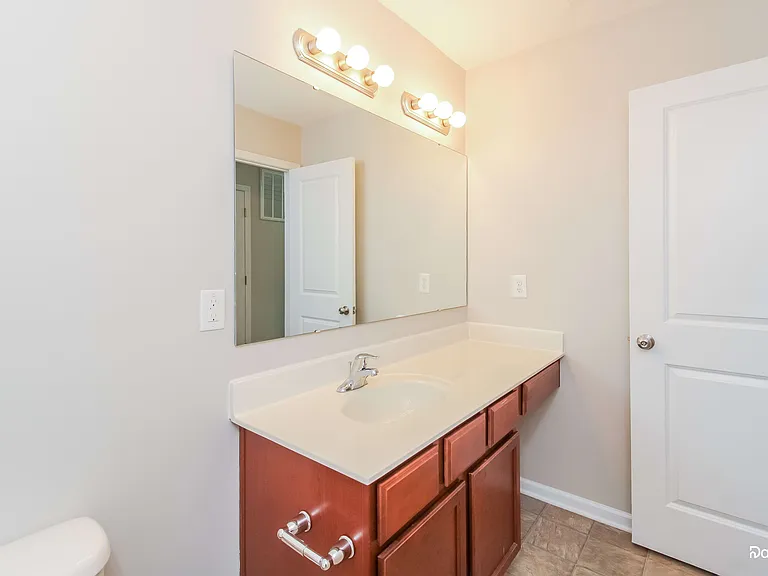 2472 Autumn Mist Dr — Photo 13