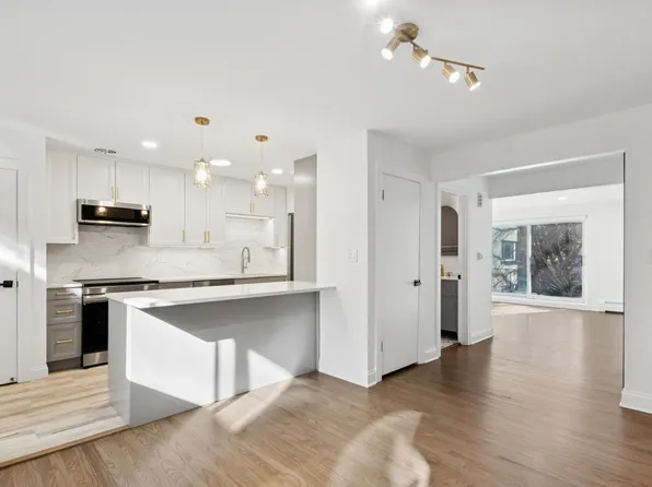 4201 N Paulina St APT 2C, Chicago, IL 60613