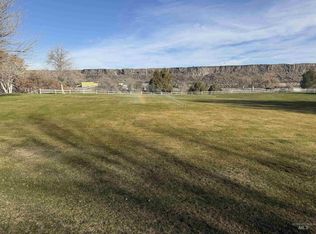 326 Clear Lake Ln, Buhl, ID 83316