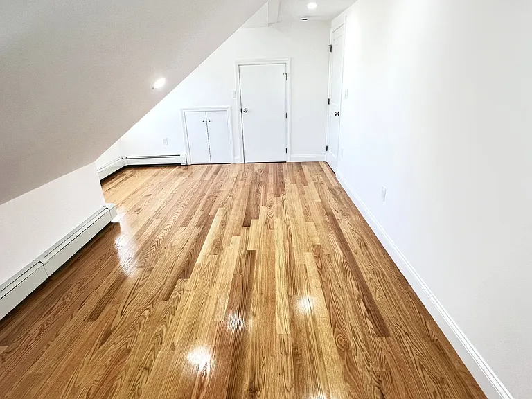 50 Conant St #1/2 — Photo 9