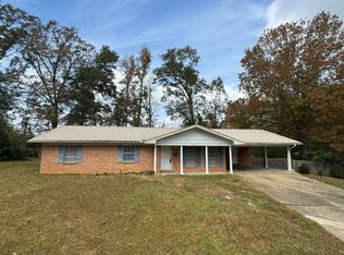 1936 Longwood Dr, Jackson, MS 39212