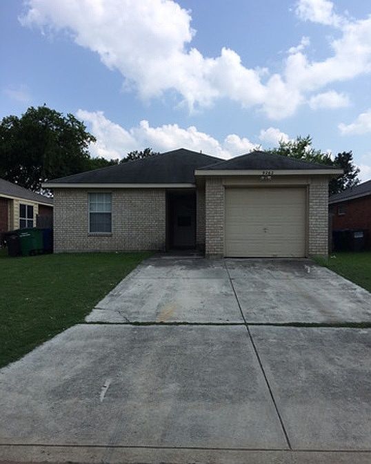 1st image of 9262 Encino Vlg #0