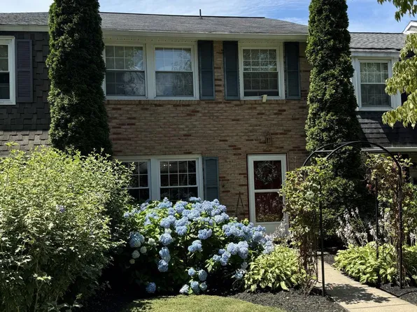 428 Amblewood Way, State College, PA 16803