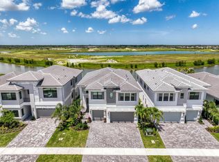 13199 Feathering Way, Palm Beach Gardens, FL 33412