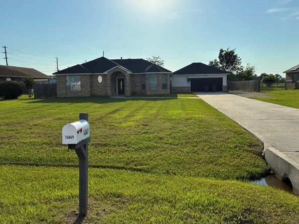 14049 Overstreet Dr, Willis, TX 77318