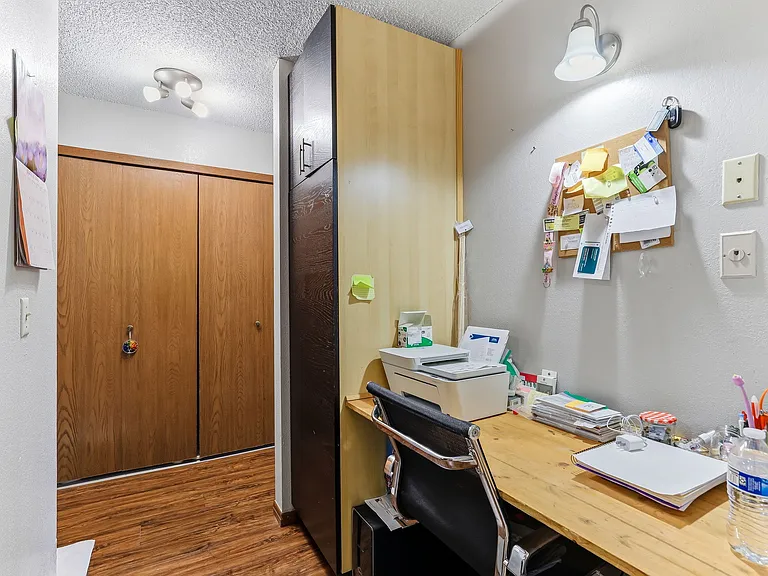 3850 Plymouth Blvd #323 — Photo 7