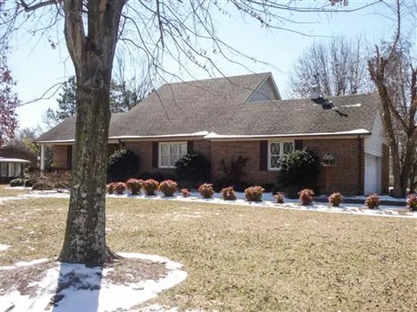 114 Quakerwood Dr, Archdale, NC 27263