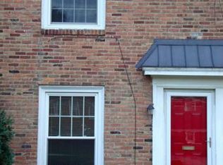 22 Richmond Sq, Euclid, OH 44143