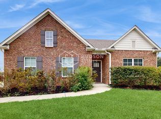 1408 Mountain Laurel Ln, Moody, AL 35004