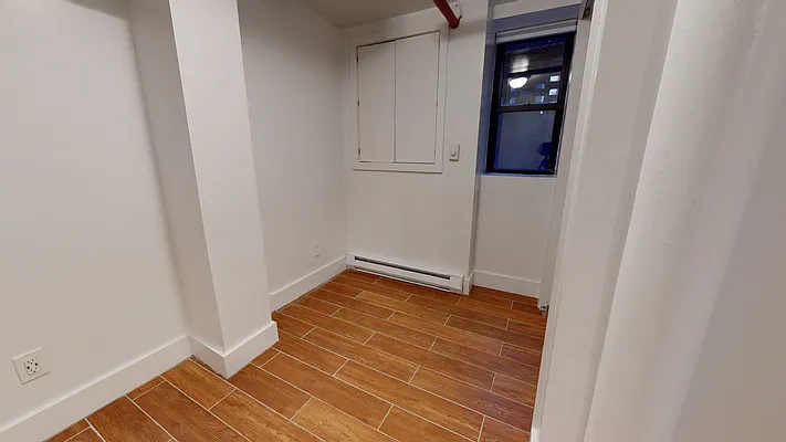 Rented by Bond New York | media 8