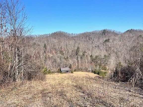 5th image of 1581 Lower Caney Valley Rd