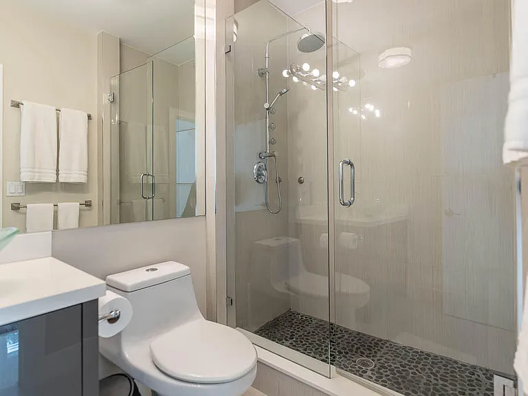 901 Bermuda Gardens Rd #2 — Photo 24