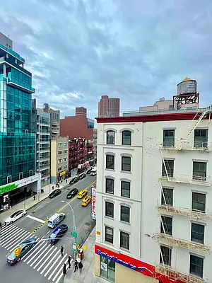 Rented by Compass | media 1