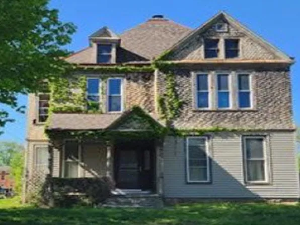 617 Elm St, Quincy, IL 62301